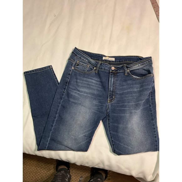 KanCan Skinny Denim Blue Jeans Zip front pockets Size 13 - Picture 1 of 7